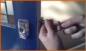 Village Locksmith Store Stratford, CT 203-433-3673 - 4-locksmith-help